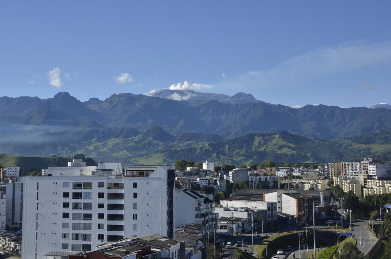 Golden Frog Manizales Hostel Exterior photo